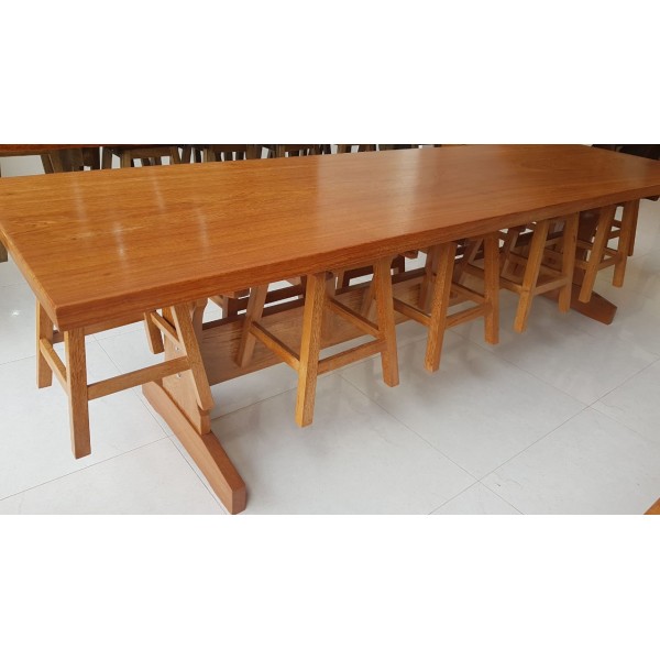 Mesa Amescla com Banquetas